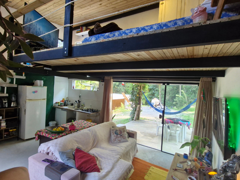 Estaleiro – Casa na Floresta com Vista para a Baía